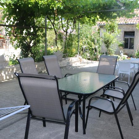 Apartment Grgas-Tucilo Zablace Exterior photo